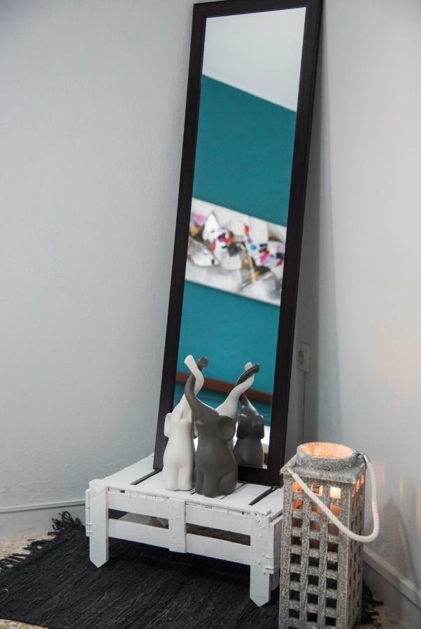 Cobalt Apartment Near Athens Airport アルテミダ エクステリア 写真