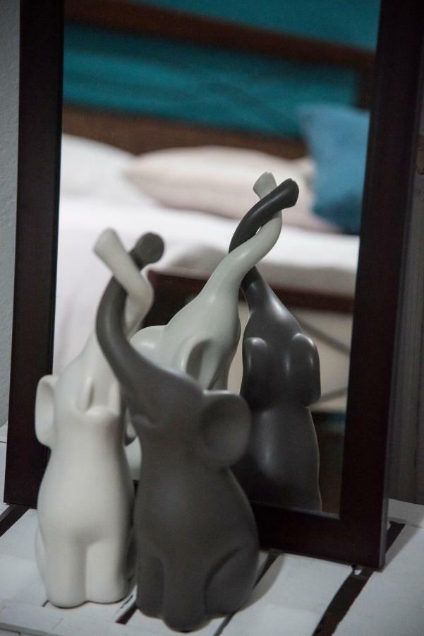 Cobalt Apartment Near Athens Airport アルテミダ エクステリア 写真